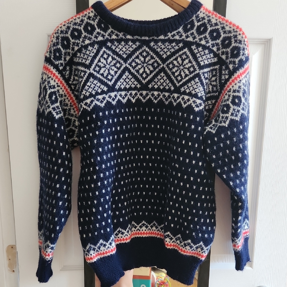Dale of Norway Navy Fair Isle Crew Sweater with Coral Accents